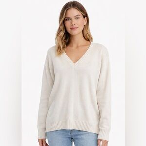 Brandy🩷Melville Cream Oversized V Neck 100%Cotton Sweater